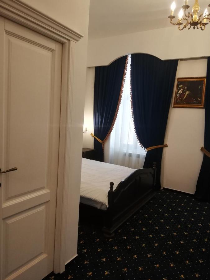 Weiss Little Palace Brassó Kültér fotó